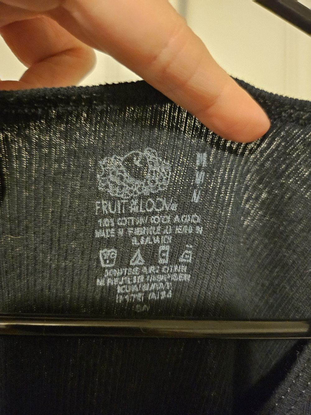 Fruit of the Loom Black Ribbed Tank Top - 3-Pack Look - Picture 3 of 3